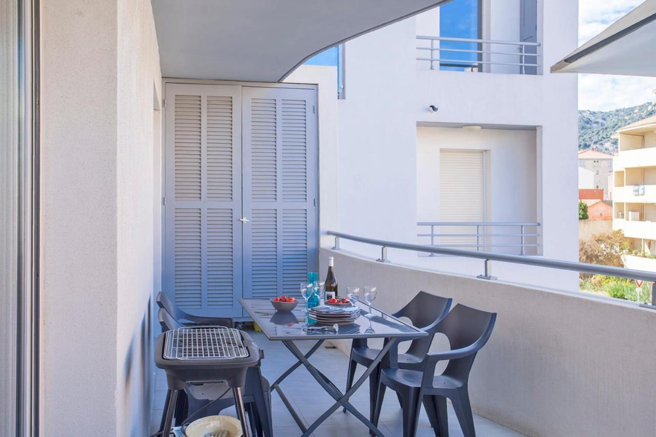 L'Orangeraie Calvi Centre A 300M De La Plage Et Du Port Parking Prive ภายนอก รูปภาพ